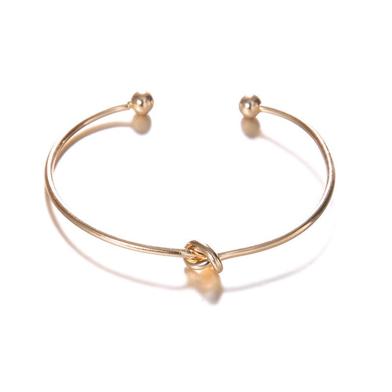 Japanese and Korean fashion new women's arrow knotted open bracelet set big street shooting Europe and the United States wholesale