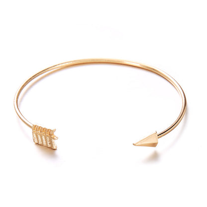 Japanese and Korean fashion new women's arrow knotted open bracelet set big street shooting Europe and the United States wholesale
