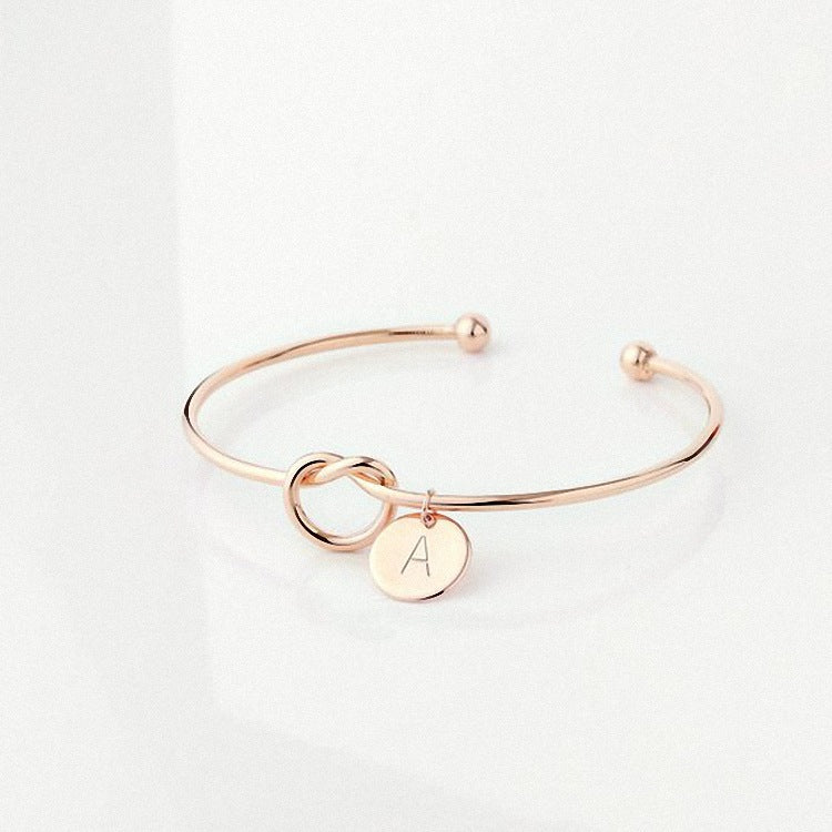 Fashion 26 Letter Initial Alloy Knot Heart Name Bangles Bracelets For Women Girl Charm Round Pendant Jewelry Best Gifts